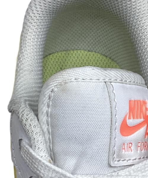 NIKE（ナイキ）NIKE (ナイキ) WMNS AIR FORCE 1 07 ホワイト サイズ:23.5の古着・服飾アイテム