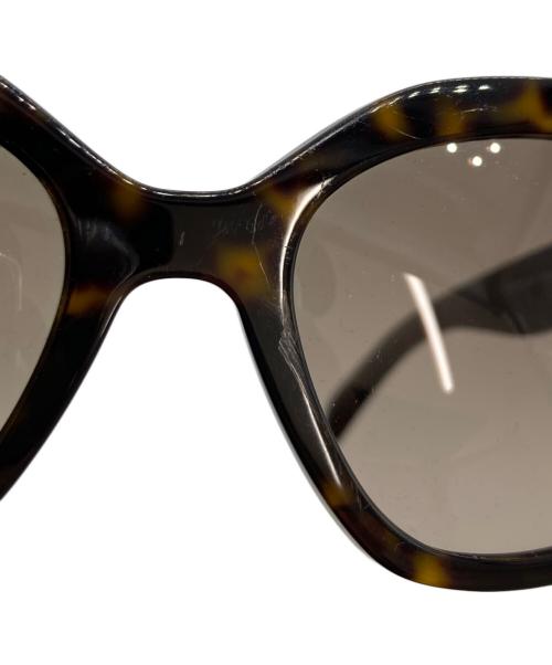 PRADA（プラダ）PRADA (プラダ) キャッツアイサングラス　2AU-3D0 ブラウン サイズ:53-20の古着・服飾アイテム