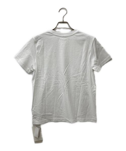 Mila Owen（ミラオーウェン）Mila Owen (ミラオーウェン) Ｍロゴ2サイズハイラインTシャツ　09WCT251078 ホワイト 未使用品の古着・服飾アイテム