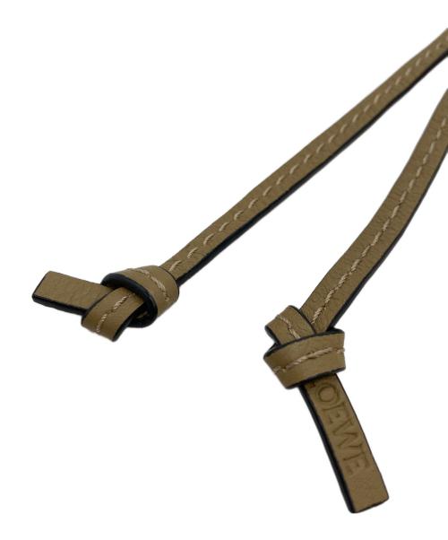 LOEWE（ロエベ）LOEWE (ロエベ) チャーム ベージュの古着・服飾アイテム