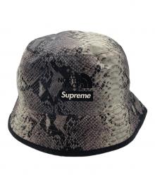 THE NORTH FACE×SUPREME（ザ ノース フェイス×シュプリーム）の古着「Snakeskin Reversible Crushe NF0A3FIX」｜グレー