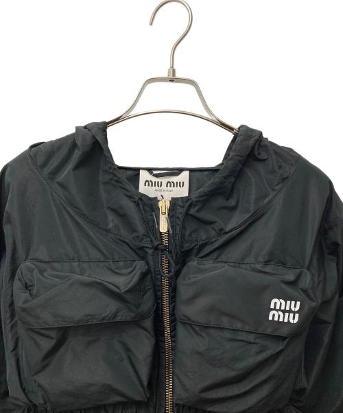 MIU MIU（ミュウミュウ）MIU MIU (ミュウミュウ) TELA TEC JACKET ML932 S231 121I ブラック サイズ:36の古着・服飾アイテム