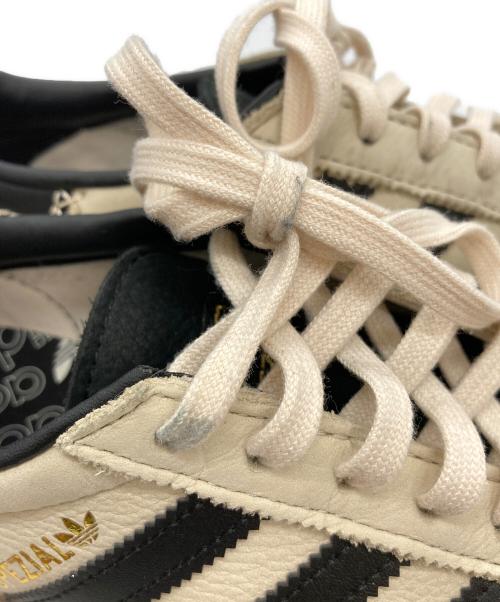 adidas（アディダス）adidas (アディダス) Handball Spezial　IE3698 Alumina / Core Black / Cloud White サイズ:23の古着・服飾アイテム