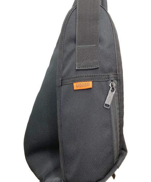 UNIVERSAL OVERALL（ユニバーサルオーバーオール）UNIVERSAL OVERALL (ユニバーサルオーバーオール) ボディーバッグ ブラックの古着・服飾アイテム