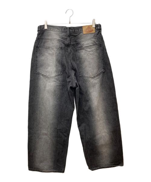 X-LARGE（エクストララージ）X-LARGE (エクストララージ) FADED BAGGY DENIM PANTS　101244031009 ブラック サイズ: 81cm (W32)の古着・服飾アイテム