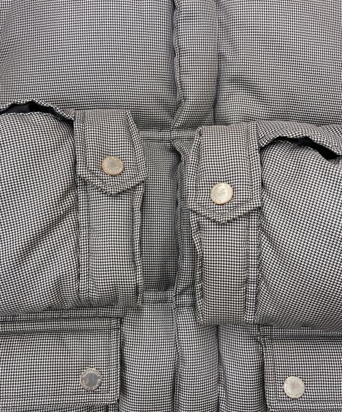 BURBERRY BLACK LABEL（バーバリーブラックレーベル）BURBERRY BLACK LABEL (バーバリーブラックレーベル) 2WAYファー付ダウンジャケット BMP26-325-06 グレー サイズ:Lの古着・服飾アイテム