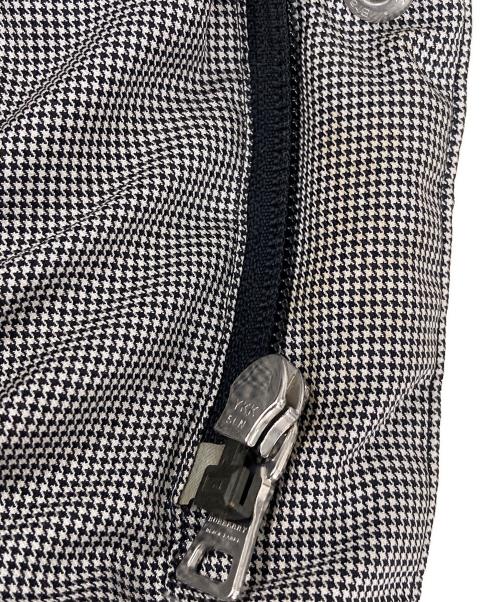 BURBERRY BLACK LABEL（バーバリーブラックレーベル）BURBERRY BLACK LABEL (バーバリーブラックレーベル) 2WAYファー付ダウンジャケット BMP26-325-06 グレー サイズ:Lの古着・服飾アイテム