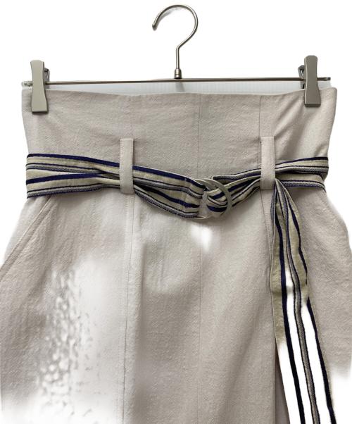 lorena antoniazzi（ロレーナ アントニアッツィ）lorena antoniazzi (ロレーナ アントニアッツィ) ウールスカート アイボリー サイズ:42の古着・服飾アイテム