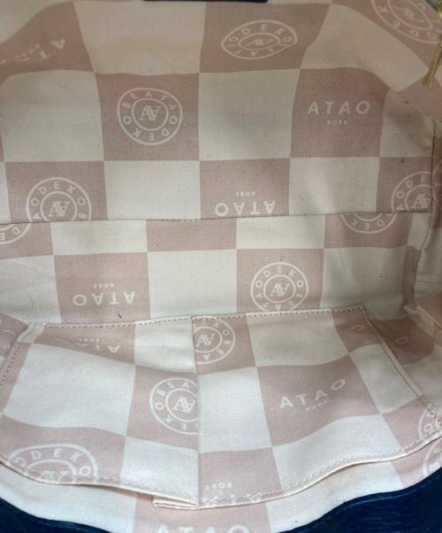 ATAO（アタオ）ATAO (アタオ) サニーデーボストンバッグ ネイビーの古着・服飾アイテム
