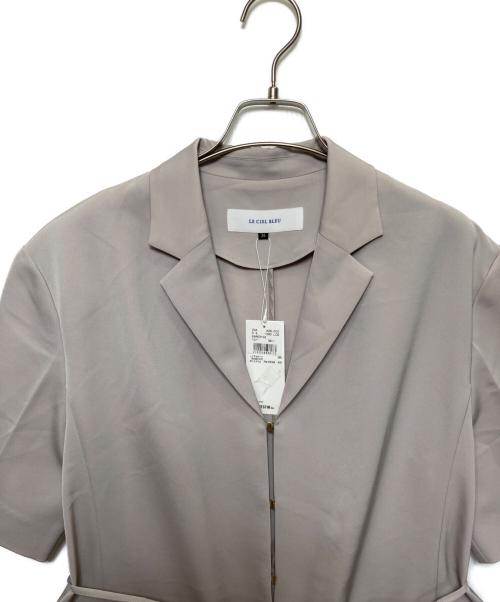 LE CIEL BLEU（ルシェルブルー）LE CIEL BLEU (ルシェルブルー) Hook Eye Blazer Shirt ライトグレー サイズ:36 未使用品の古着・服飾アイテム