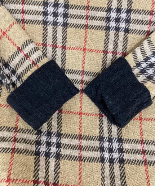 BURBERRY BLUE LABEL（バーバリーロンドンブルーレーベル）BURBERRY BLUE LABEL (バーバリーロンドンブルーレーベル) タートルネックニット ベージュ サイズ:Mの古着・服飾アイテム