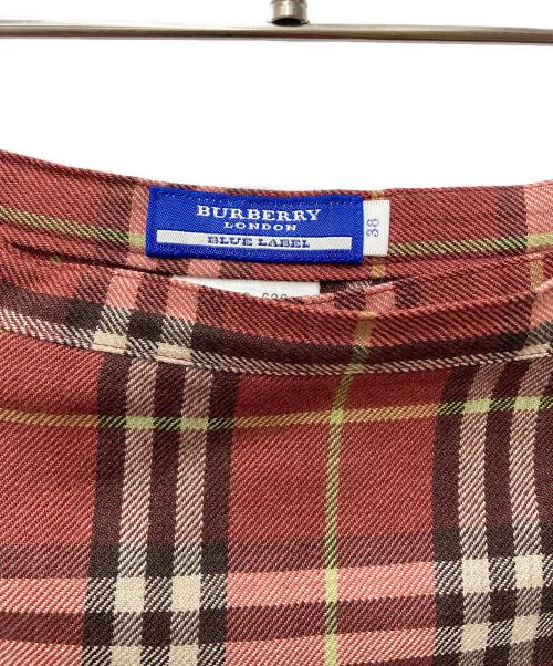 BURBERRY BLUE LABEL（バーバリー ブルー レーベル）BURBERRY BLUE LABEL (バーバリーロンドンブルーレーベル) ノヴァチェックラップミニスカート レッド サイズ:Mの古着・服飾アイテム