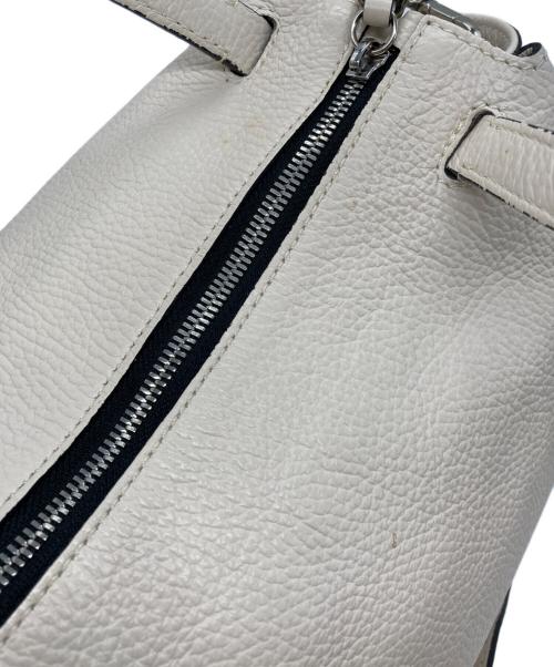 GIANNI CHIARINI（ジャンニ キアリーニ）GIANNI CHIARINI (ジャンニ キアリーニ) 2WAYショルダーバッグ ベージュの古着・服飾アイテム