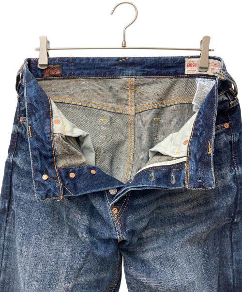 EVISU（エヴィス）EVISU (エヴィス) ダイコックプリント バギーフィットジーンズ　2000 インディゴ サイズ:SIZE 76cm (W30)の古着・服飾アイテム