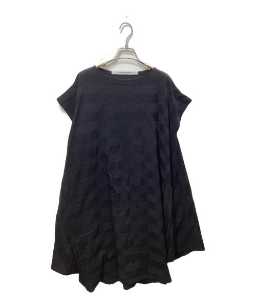 COGTHEBIGSMOKE（コグザビッグスモーク）COGTHEBIGSMOKE (コグザビッグスモーク) HEIDI DRESS ブラック サイズ:Freeの古着・服飾アイテム
