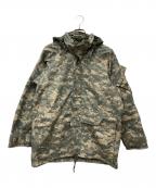 US ARMYユーエスアーミー）の古着「ECWCS UNIVERSAL CAMO GORE-TEX PARKA」｜グリーン