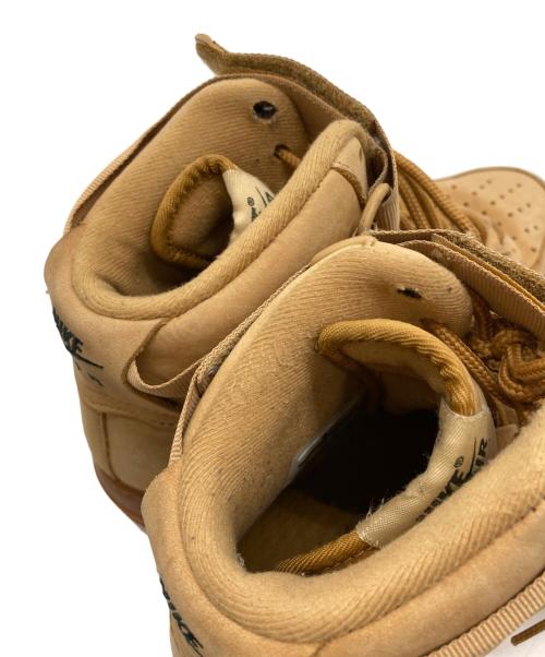 NIKE（ナイキ）NIKE (ナイキ) スニーカー　882096-200 ブラウン サイズ:26の古着・服飾アイテム