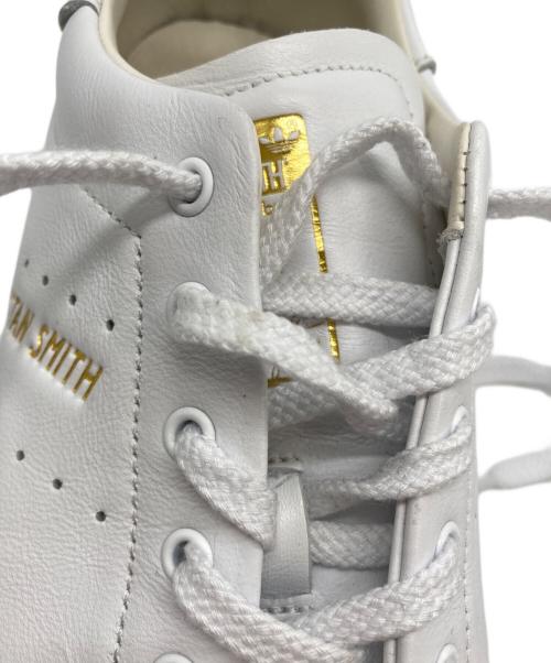 adidas（アディダス）adidas (アディダス) STAN SMITH LUX W IG3389 ホワイト サイズ:28の古着・服飾アイテム