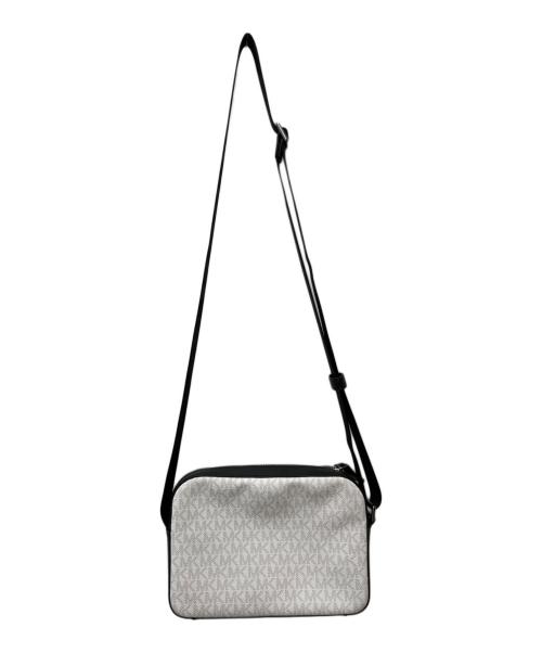 MICHAEL KORS（マイケル・コース）MICHAEL KORS (マイケル・コース) COOPER ペブルレザー ユーティリティ クロスボディ 37F4LCOC6U ホワイト×ブラックの古着・服飾アイテム