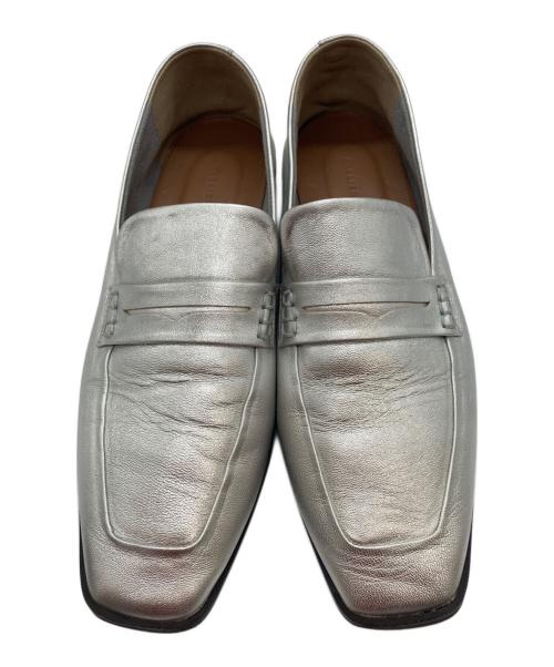 atelier brugge（アトリエ ブルージュ）atelier brugge (アトリエ ブルージュ) ソフトローファー シルバー サイズ:24cmの古着・服飾アイテム