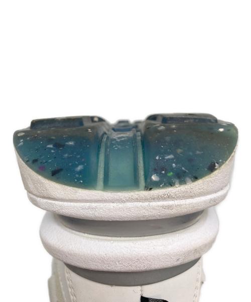 NIKE（ナイキ）NIKE (ナイキ) Women's Air Max Furyosa FQ8933-100 ホワイト サイズ:24.5㎝の古着・服飾アイテム