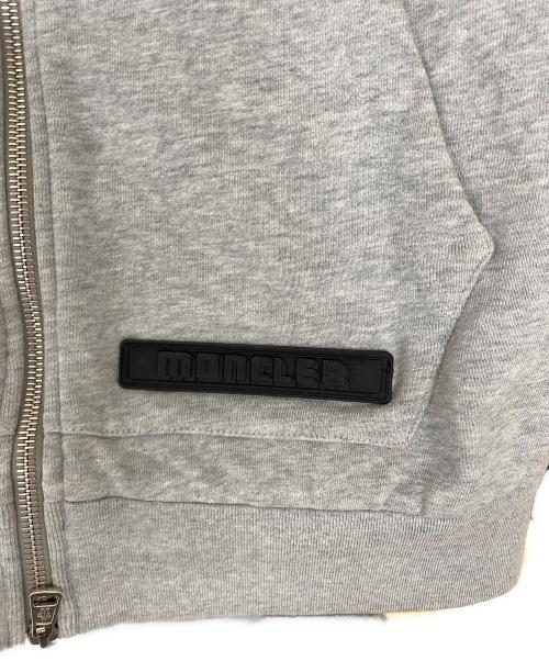 MONCLER（モンクレール）MONCLER (モンクレール) ジップパーカー　E20918428900 80985 グレー サイズ:Sの古着・服飾アイテム