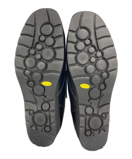 pedala（ペダラ）pedala (ペダラ) ウォーキングシューズ グレー サイズ:23.5の古着・服飾アイテム