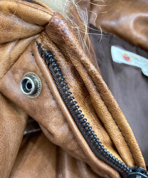 The Duffer of ST.George（ザ ダファーオブセントジョージ）The Duffer of ST.George (ザ ダファーオブセントジョージ) ラクーンファーレザーダウンジャケット 287056 ブラウン サイズ:Mの古着・服飾アイテム