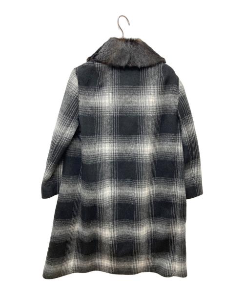N°21（ヌメロヴェントゥーノ）N°21 (ヌメロヴェントゥーノ) ファー襟付きコート 241-I-N013-3063 ブラック×グレー サイズ:38の古着・服飾アイテム
