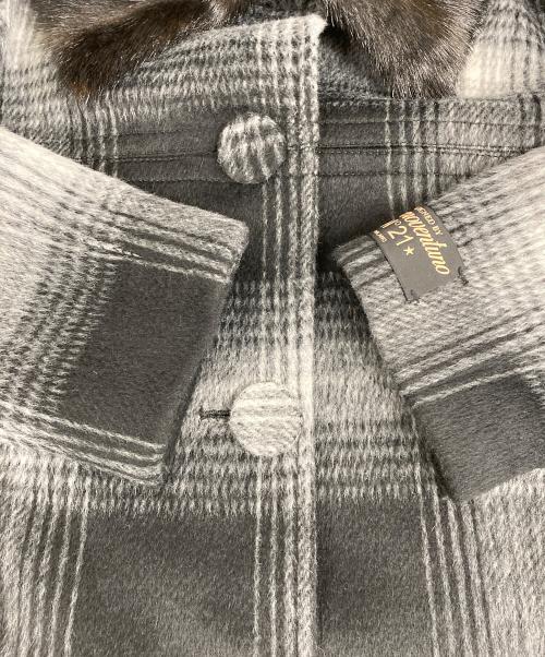 N°21（ヌメロヴェントゥーノ）N°21 (ヌメロヴェントゥーノ) ファー襟付きコート 241-I-N013-3063 ブラック×グレー サイズ:38の古着・服飾アイテム