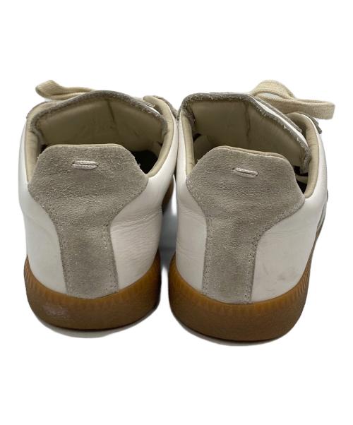 Maison Margiela（メゾンマルジェラ）Maison Margiela (メゾンマルジェラ) REPLICA ジャーマントレーナー ホワイト サイズ:35の古着・服飾アイテム