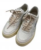 AUTRYオートリ―）の古着「Medalist ローカット スニーカー」｜ホワイト