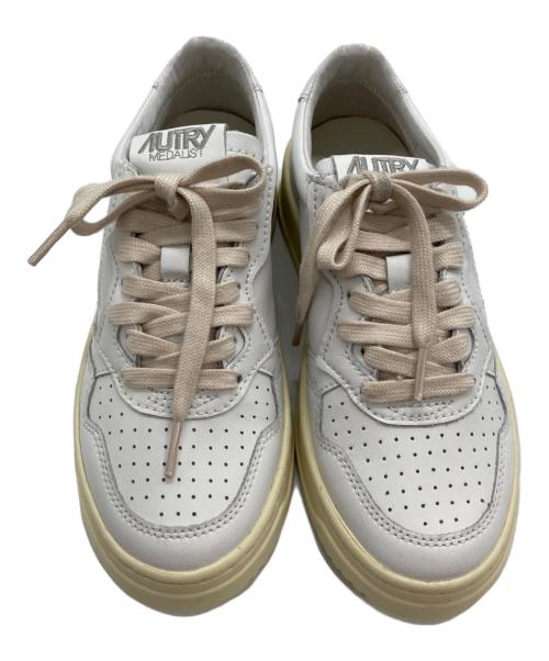 AUTRY（オートリ―）AUTRY (オートリ―) Medalist ローカット スニーカー ホワイト サイズ:36 未使用品の古着・服飾アイテム