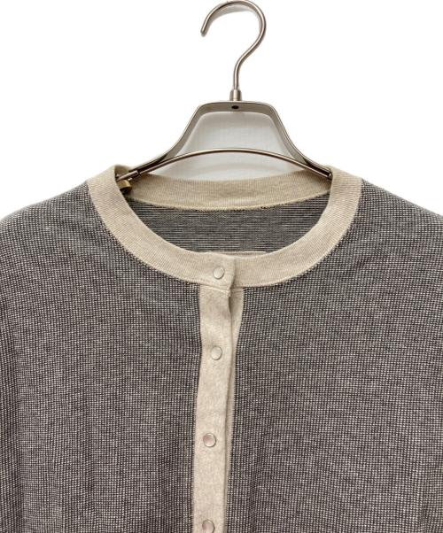 Hands of creation（ハンズオブクリエイション）Hands of creation (ハンズオブクリエイション) ラフィカノコ ミジンボーダー 7分袖スナップC/D　1320822 グレー サイズ:Freeの古着・服飾アイテム