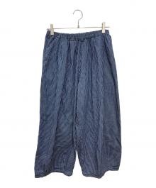 Marble SUD（マーブルシュッド）の古着「ヒッコリー裾タックボリュームパンツ」｜スカイブルー