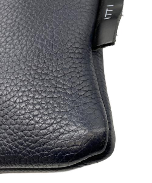 ITTI（イッチ）ITTI (イッチ) MARY SACOCHE - PM / ALLO ネイビーの古着・服飾アイテム