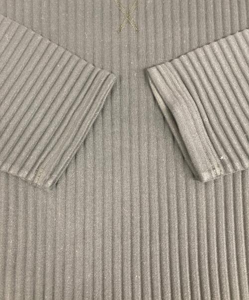 me ISSEY MIYAKE（ミーイッセイ ミヤケ）me ISSEY MIYAKE (ミーイッセイ ミヤケ) プリーツプルオーバースウェット MI41JJ401 ブラック サイズ:サイズ表記なしの古着・服飾アイテム