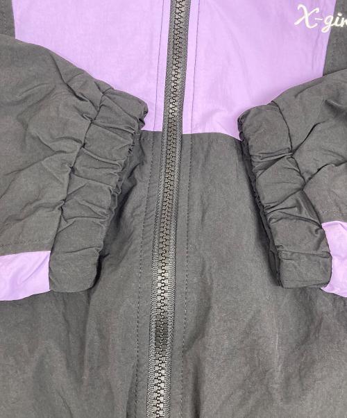 X-GIRL（エックスガール）X-GIRL (エックスガール) REVERSIBLE JACKET 05194513 ブラック×パープル サイズ:2 未使用品の古着・服飾アイテム