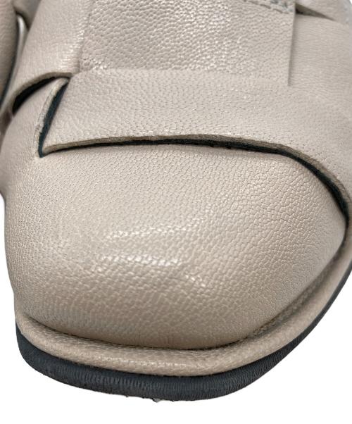 yuko imanishi+（ユウコイマニシプラス）yuko imanishi+ (ユウコイマニシプラス) グルカ風フラットシューズ グレー サイズ:38の古着・服飾アイテム