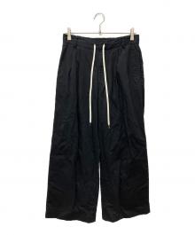 Spick and Span（スピック＆スパン）の古着「コットンレーヨンドロストフレアパンツ 25030200215240」｜ブラック