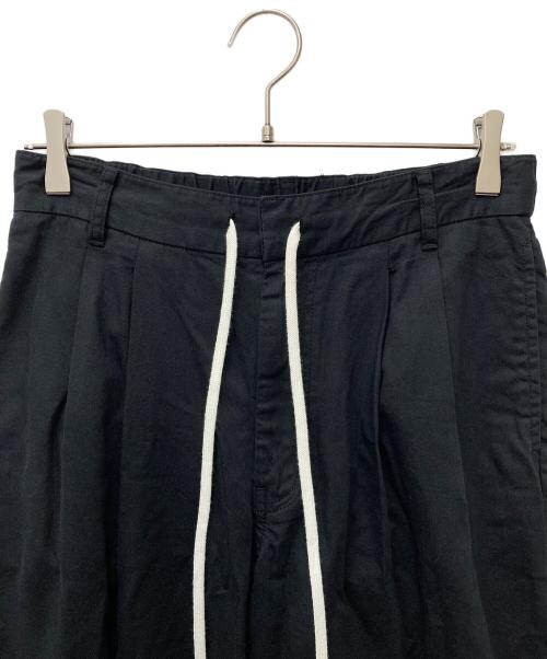 Spick and Span（スピックアンドスパン）Spick and Span (スピックアンドスパン) コットンレーヨンドロストフレアパンツ 25030200215240 ブラック サイズ:36の古着・服飾アイテム