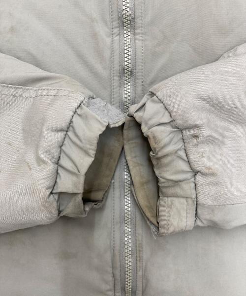 ECWCS（エクワックス）ECWCS (エクワックス) level7ダウンジャケット　8415-01-538-6289 グレー サイズ:Medium/Regularの古着・服飾アイテム