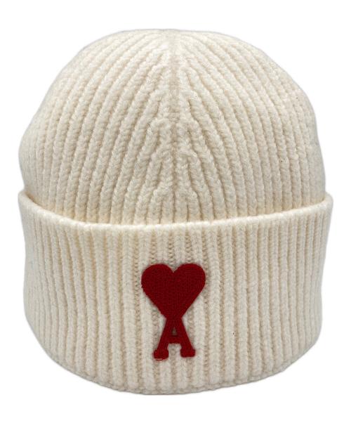 AMI Alexandre Mattiussi（アミアレクサンドルマテュッシ）AMI Alexandre Mattiussi (アミアレクサンドルマテュッシ) ロゴ刺繍ニットキャップ ホワイトの古着・服飾アイテム