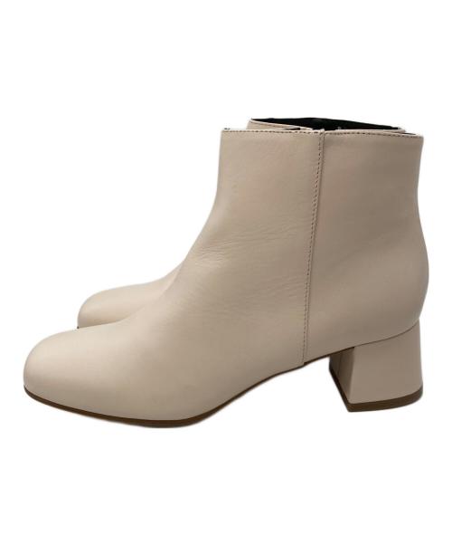 REMME（レメ）REMME (レメ) スクエアトゥブーツ ベージュ サイズ:38の古着・服飾アイテム