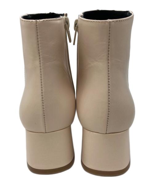 REMME（レメ）REMME (レメ) スクエアトゥブーツ ベージュ サイズ:38の古着・服飾アイテム