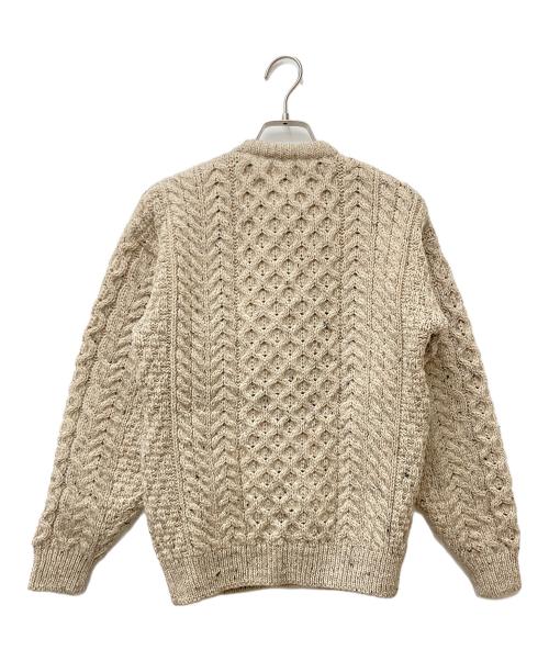 aran WOOLLEN MILLS（アラン ウーレンミルズ）aran WOOLLEN MILLS (アラン ウーレンミルズ) ケーブル編み丸首カーディガン ベージュ サイズ:表記なしの古着・服飾アイテム
