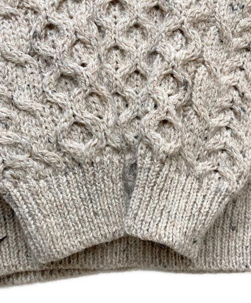 aran WOOLLEN MILLS（アラン ウーレンミルズ）aran WOOLLEN MILLS (アラン ウーレンミルズ) ケーブル編み丸首カーディガン ベージュ サイズ:表記なしの古着・服飾アイテム