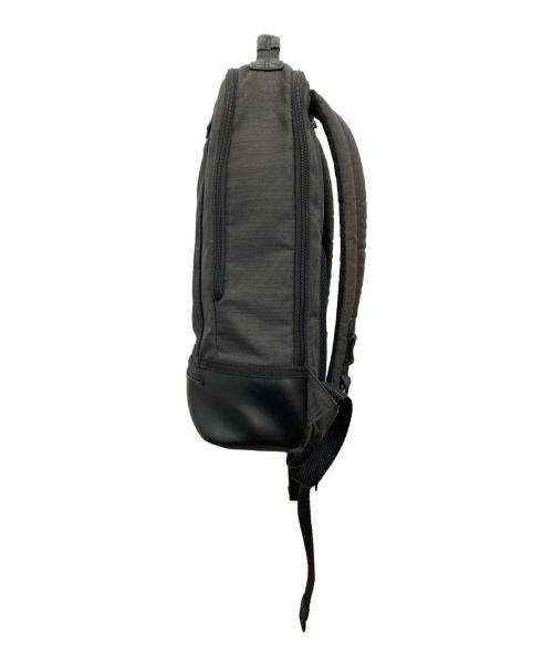 TUMI（トゥミ）TUMI (トゥミ) リュック　2223682CHRO グレーの古着・服飾アイテム