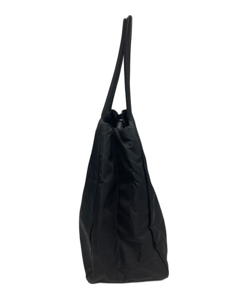 PRADA（プラダ）PRADA (プラダ) ナイロンハンドバッグ B3864 ブラックの古着・服飾アイテム