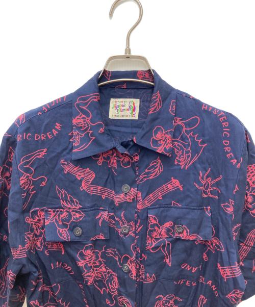 Hysteric Glamour（ヒステリックグラマー）Hysteric Glamour (ヒステリックグラマー) LUCIFER ISLAND総柄 5分袖オープンカラーワンピース ネイビー サイズ:Freeの古着・服飾アイテム